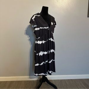 SO CUTE Shein Tie Dye Black & White Dress
